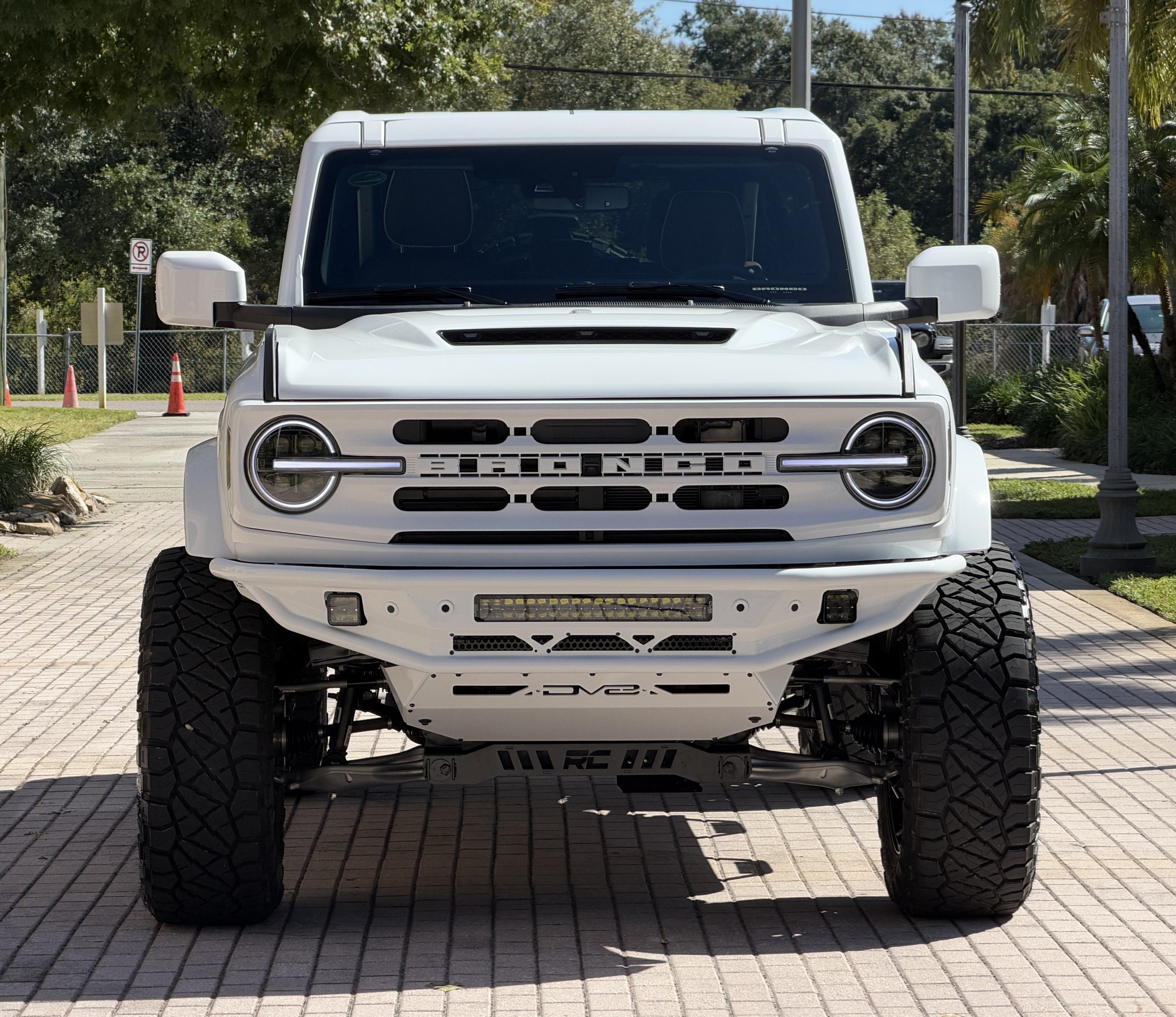 2026 Ford Bronco V6 Outer Banks Luxury Package Hard Top Custom Lifted