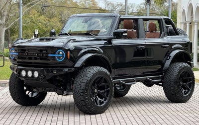 2024 Ford Bronco Outer Banks V6 Luxury Package Custom Lifted