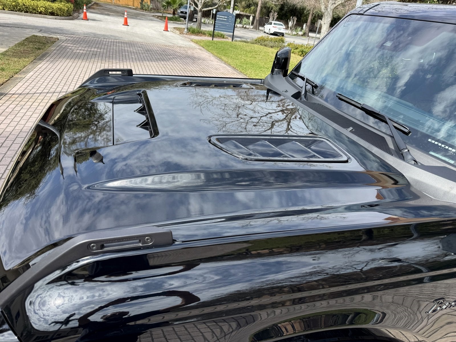 2024 Ford Bronco Outer Banks V6 Luxury Package Custom Lifted