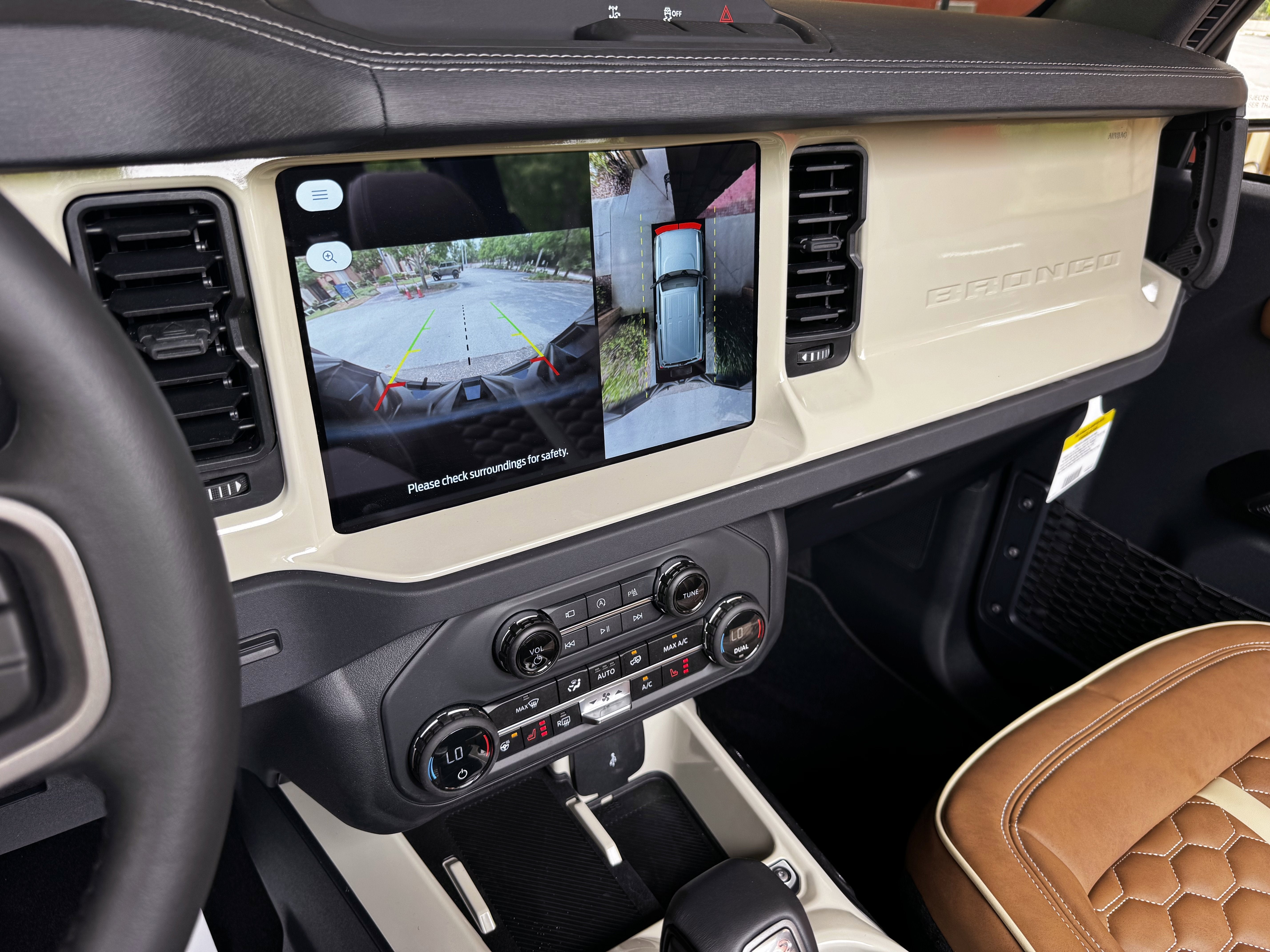 2025 Ford Bronco Outer Banks V6 Luxury Package Hard Top Custom Lifted