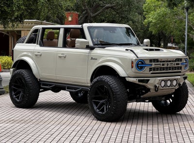 2025 Ford Bronco Outer Banks V6 Luxury Package Hard Top Custom Lifted