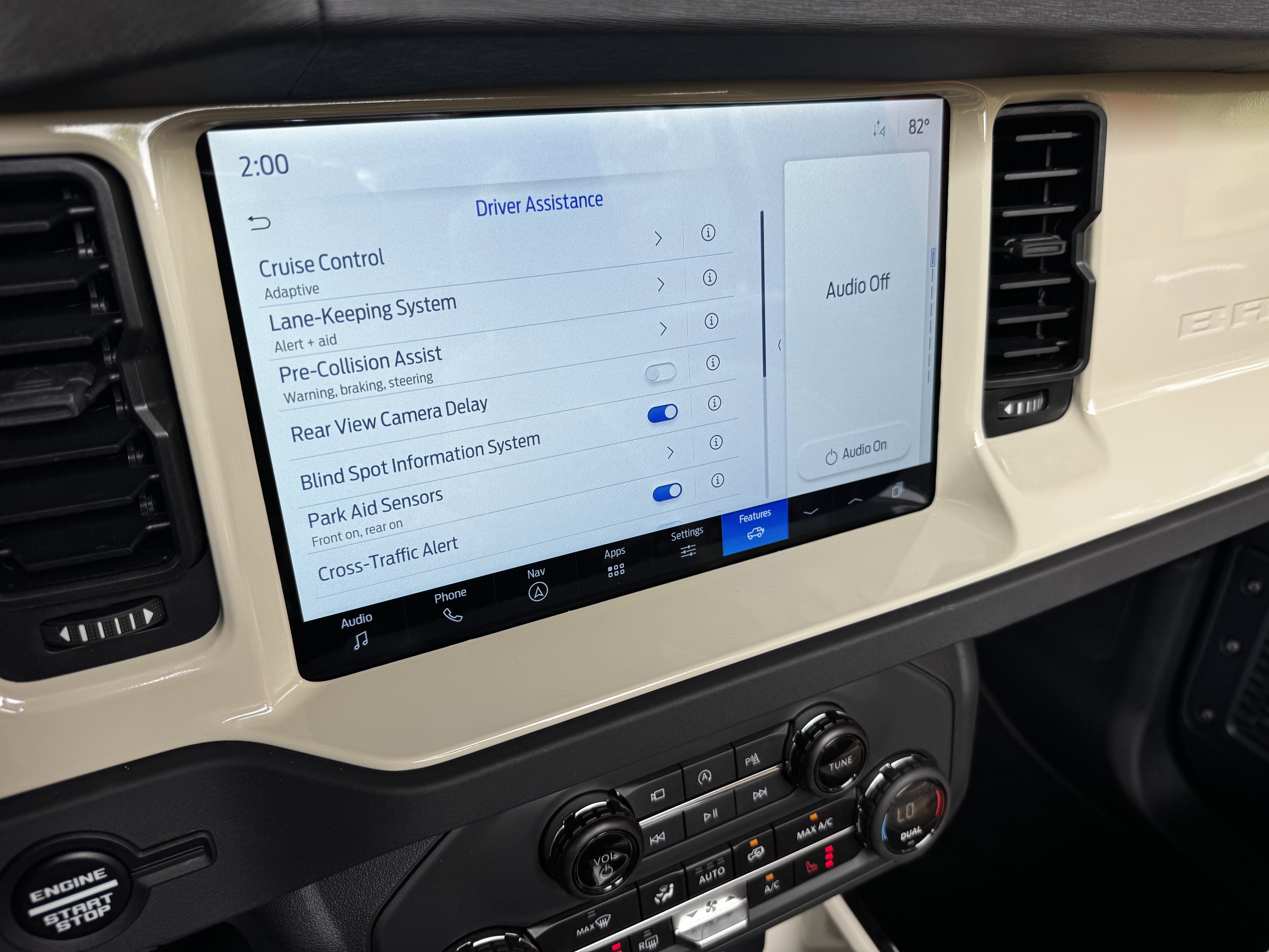 2025 Ford Bronco Outer Banks V6 Luxury Package Hard Top Custom Lifted