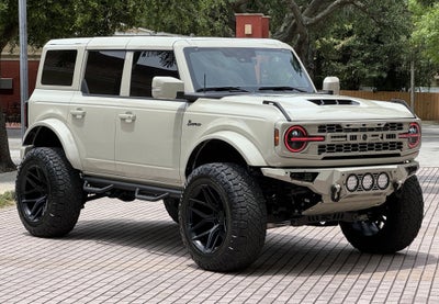 2025 Ford Bronco Outer Banks V6 Luxury Package Hard Top Custom Lifted