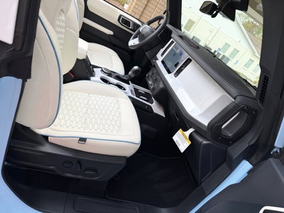 2025 Ford Bronco V6 Retro Outer Banks Custom Wind Blue Outer Banks