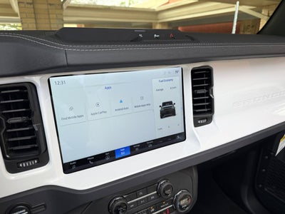 2025 Ford Bronco V6 Retro Outer Banks Custom Wind Blue Outer Banks