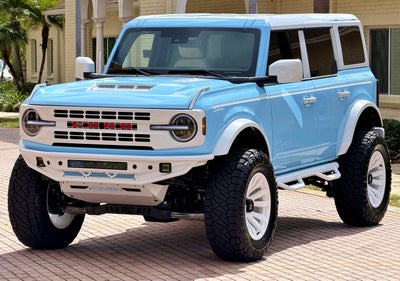2025 Ford Bronco V6 Retro Outer Banks Custom Wind Blue Outer Banks