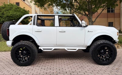2025 Ford Bronco Outer Banks V6 Luxury Package Hard Top Custom Lifted