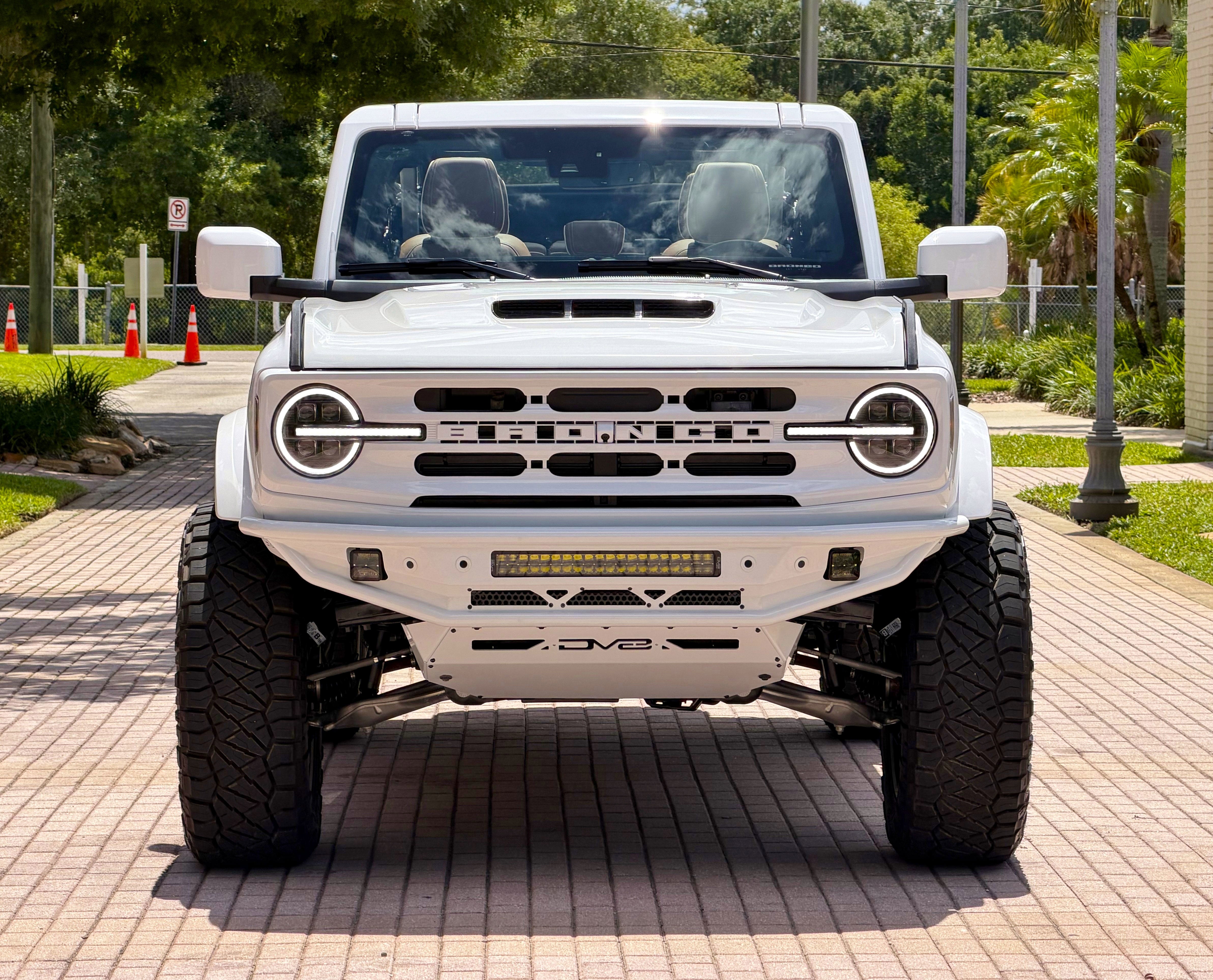 2026 Ford Bronco Outer Banks V6 Luxury Package Hard Top Custom Lifted