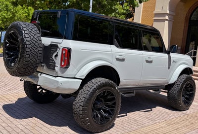 2026 Ford Bronco Outer Banks V6 Black Appearance Package Luxury Package