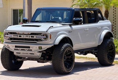 2026 Ford Bronco Outer Banks V6 Black Appearance Package Luxury Package