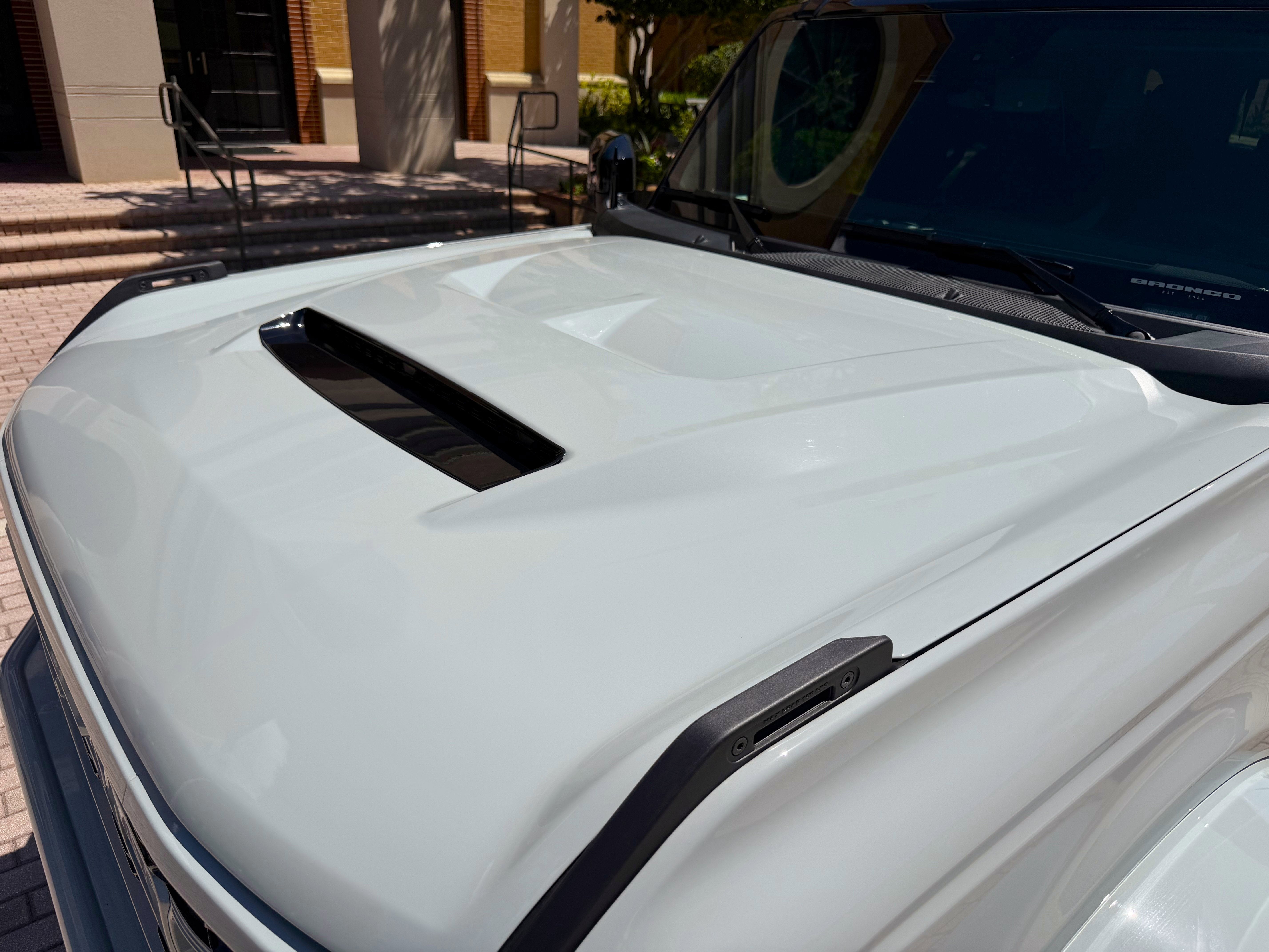 2026 Ford Bronco Outer Banks V6 Black Appearance Package Luxury Package