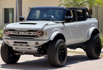 2026 Ford Bronco Outer Banks V6 Black Appearance Package Luxury Package