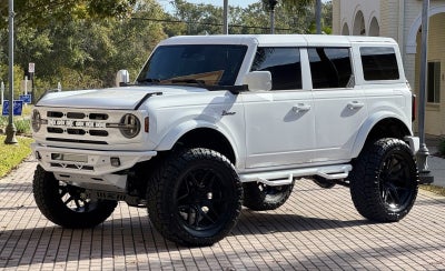 2024 Ford Bronco Outer Banks V6 Luxury Package Custom Lifted