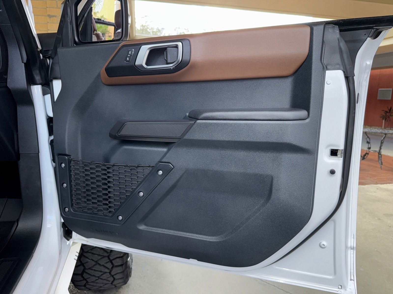 2024 Ford Bronco Outer Banks V6 Luxury Package Custom Lifted