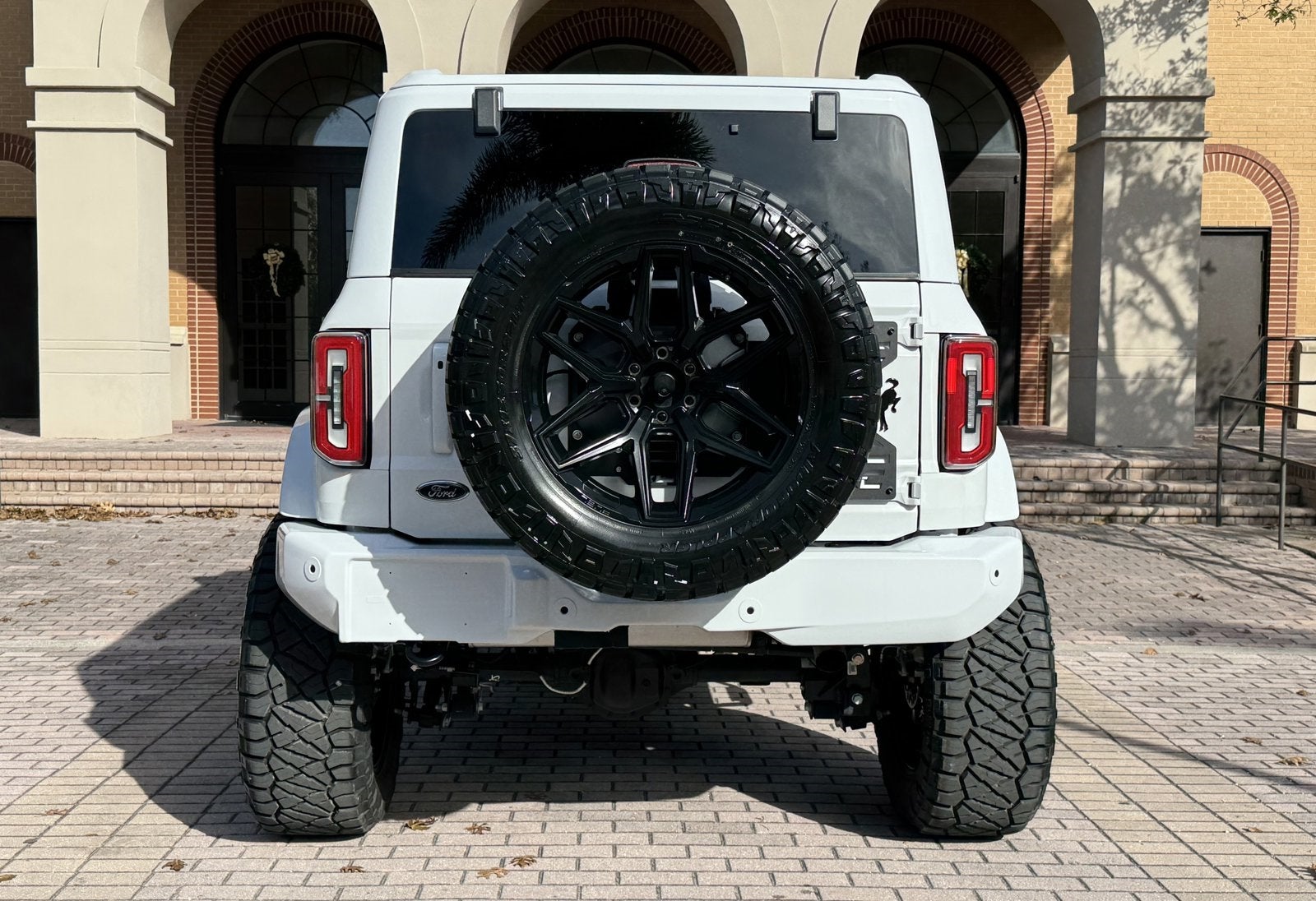 2024 Ford Bronco Outer Banks V6 Luxury Package Custom Lifted