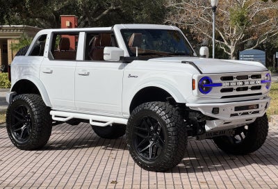 2024 Ford Bronco Outer Banks V6 Luxury Package Custom Lifted