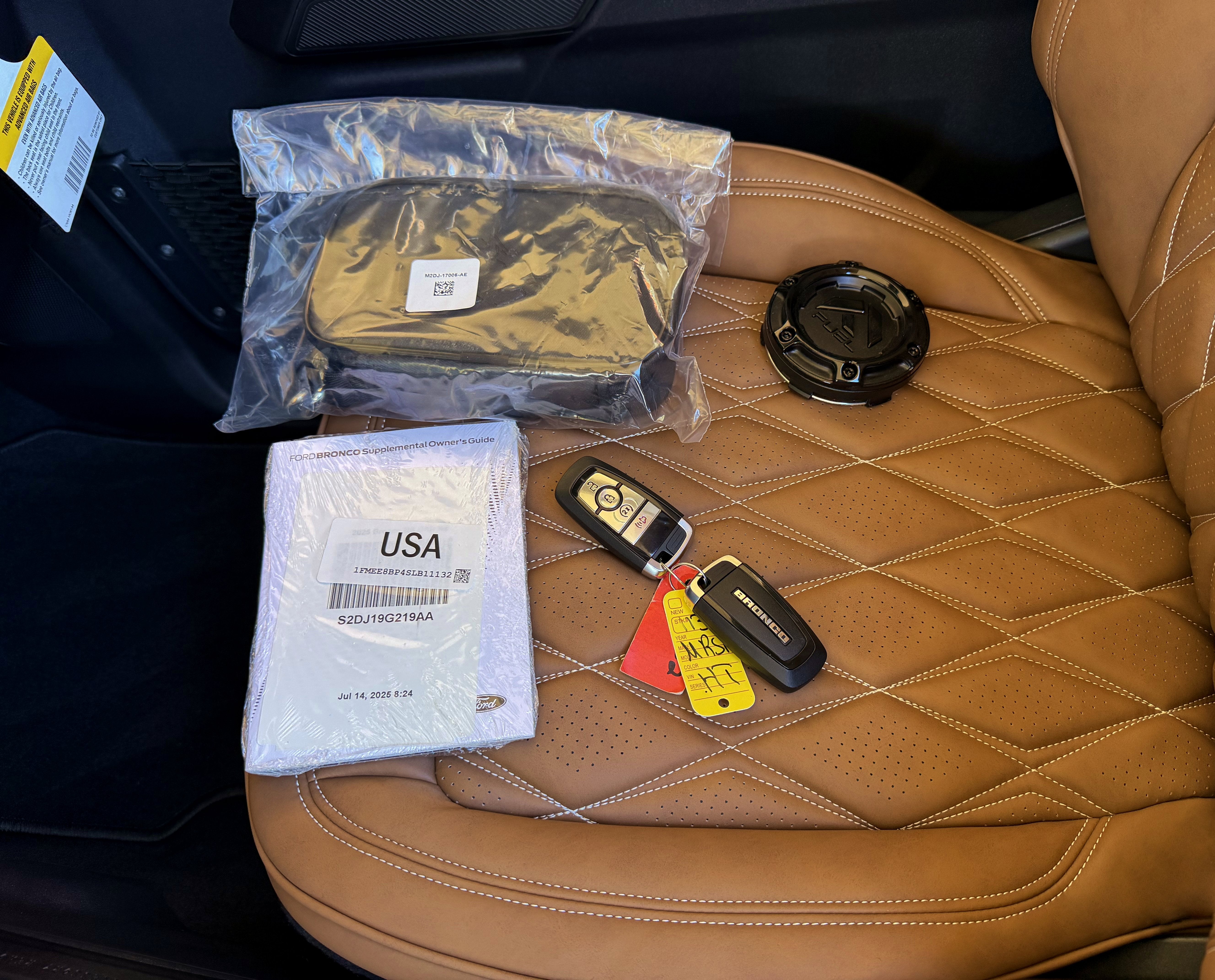 2025 Ford Bronco Outer Banks V6 Luxury Package Hard Top Custom Lifted