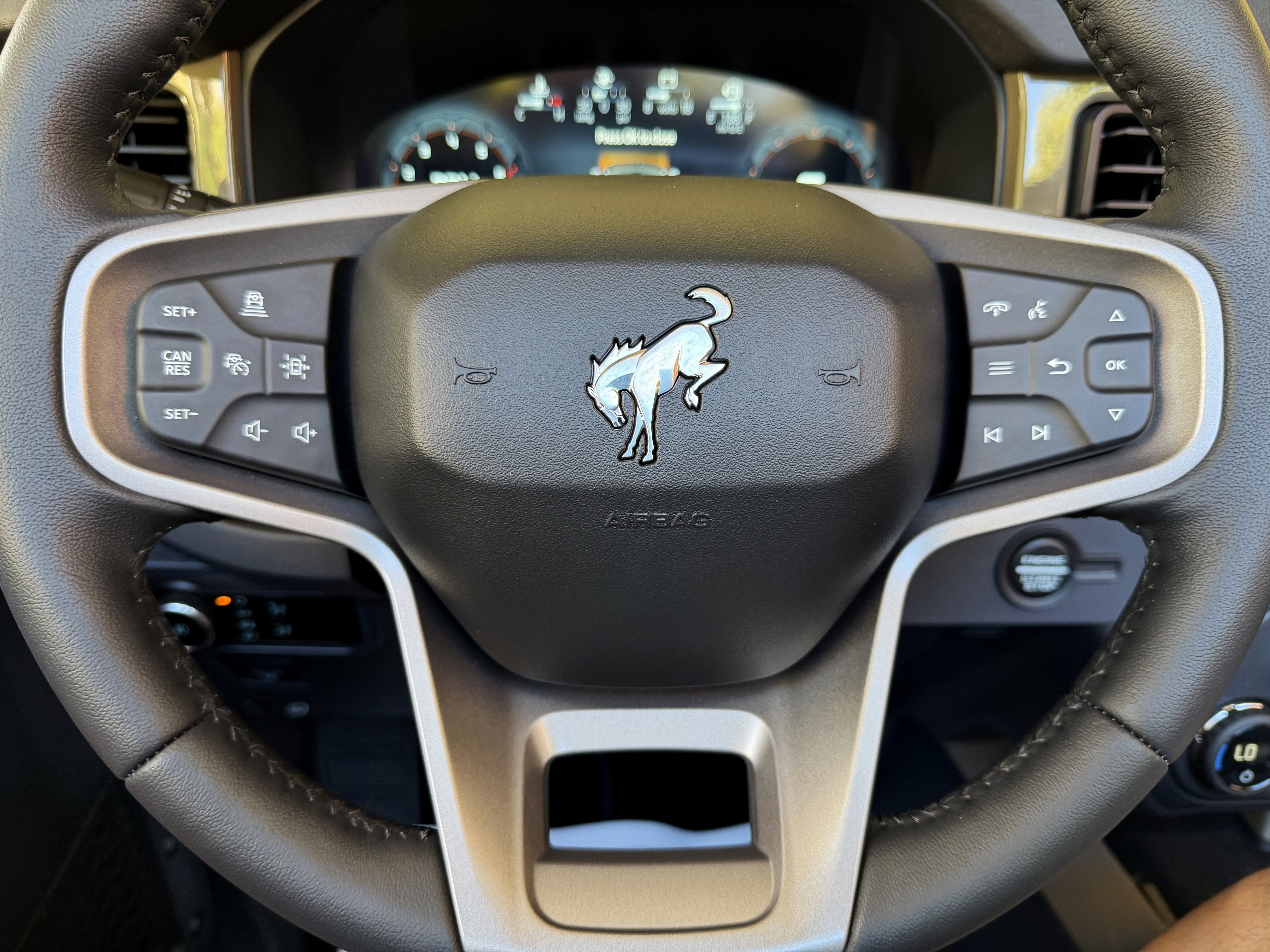 2025 Ford Bronco Outer Banks V6 Luxury Package Hard Top Custom Lifted