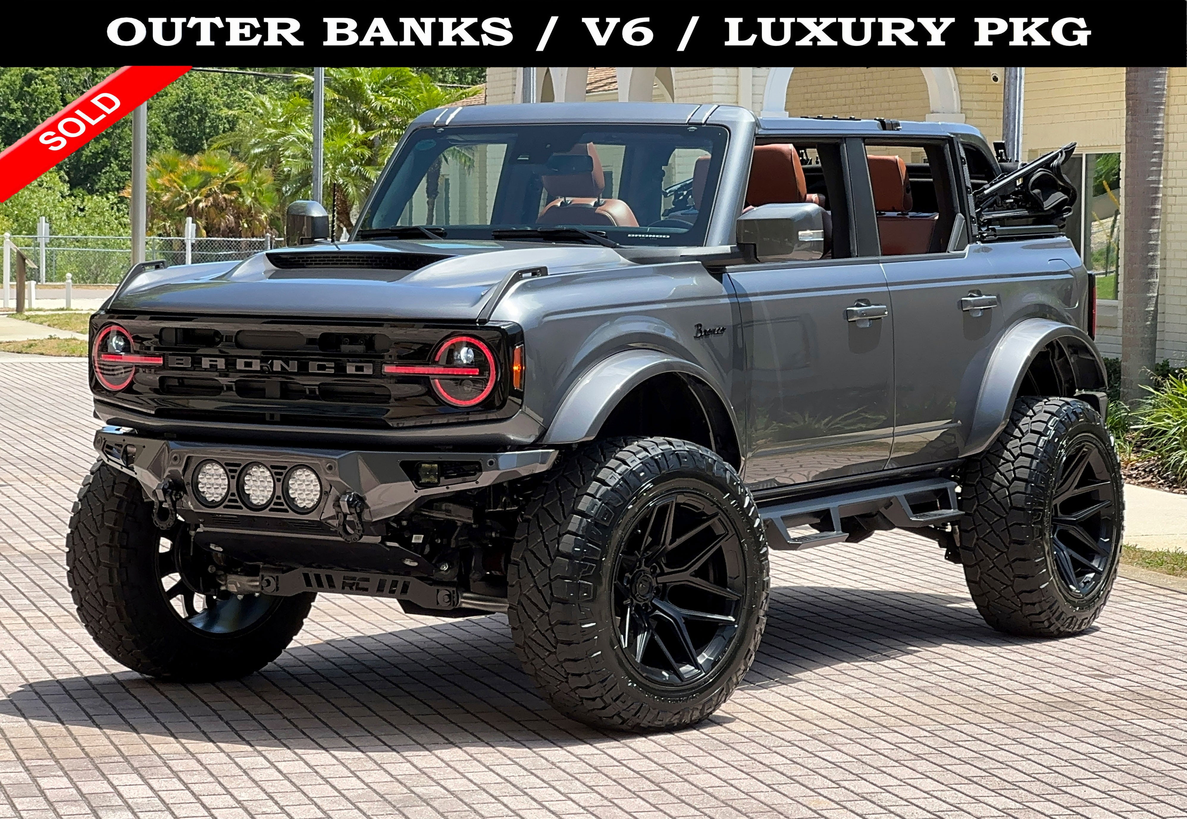 2024 Ford Bronco Outer Banks V6 Luxury Package Custom Lifted