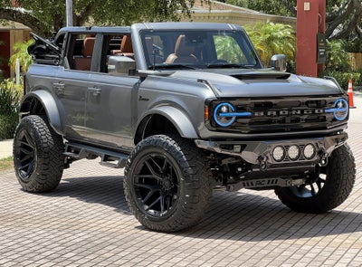 2024 Ford Bronco Outer Banks V6 Luxury Package Custom Lifted
