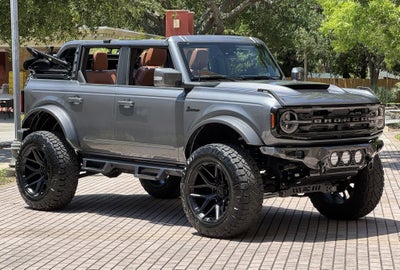 2024 Ford Bronco Outer Banks V6 Luxury Package Custom Lifted