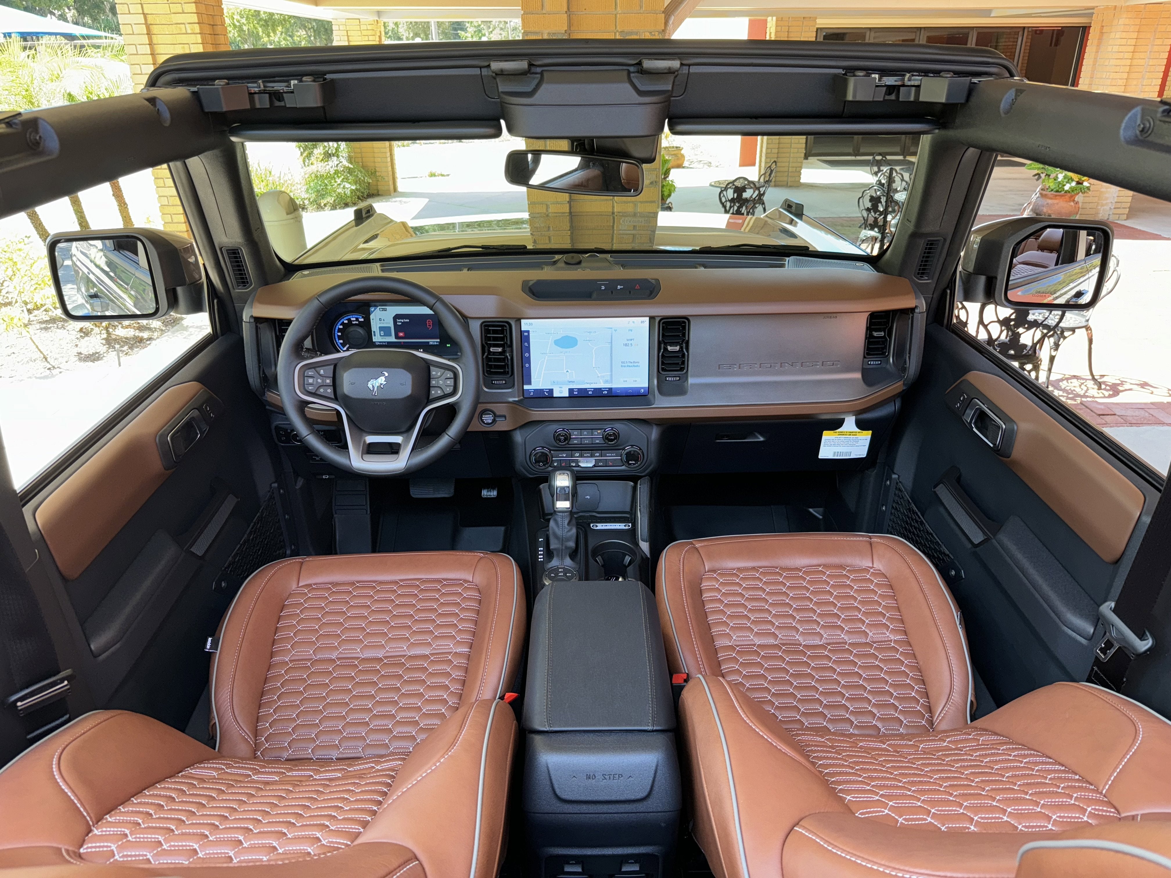 2024 Ford Bronco Outer Banks V6 Luxury Package Custom Lifted