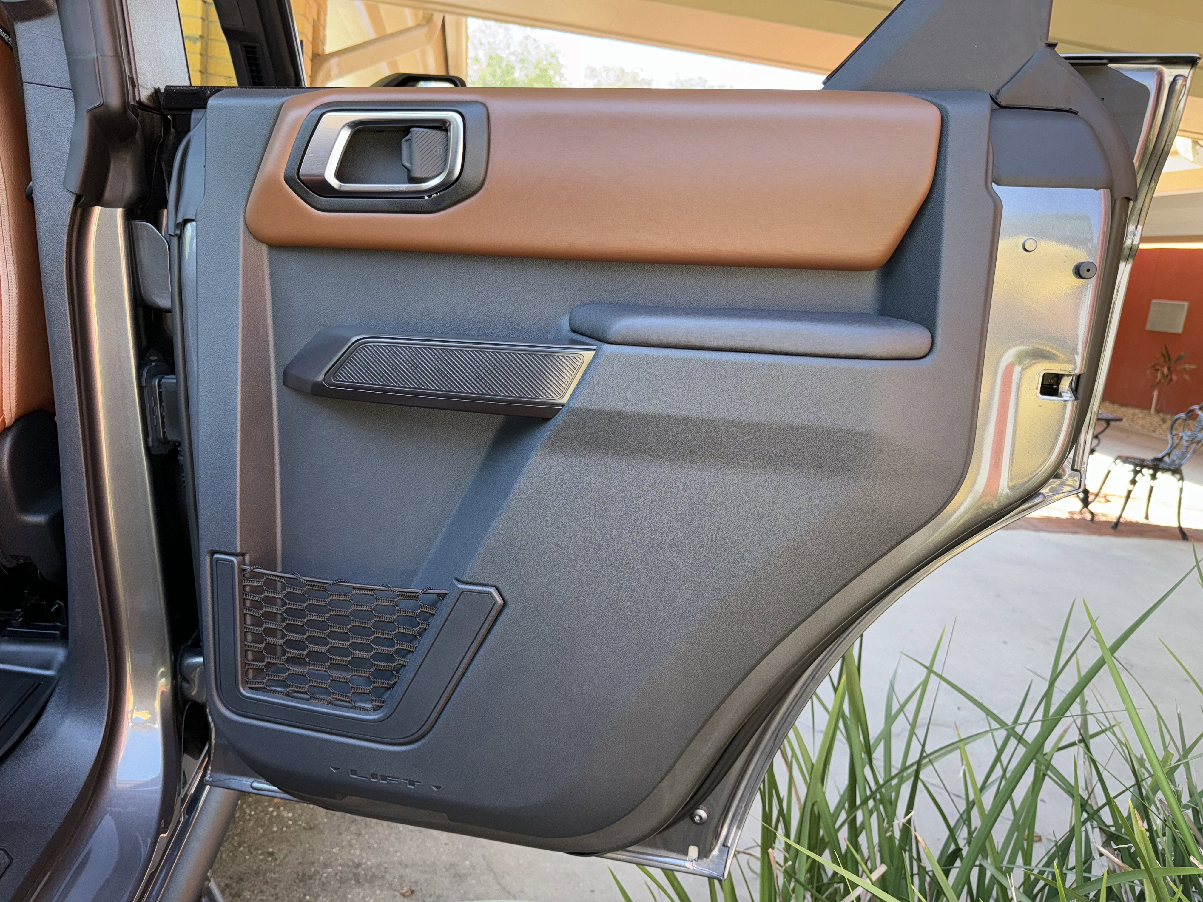 2024 Ford Bronco Outer Banks V6 Luxury Package Custom Lifted