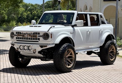 2025 Ford Bronco Outer Banks V6 Luxury Package Hard Top Custom Lifted