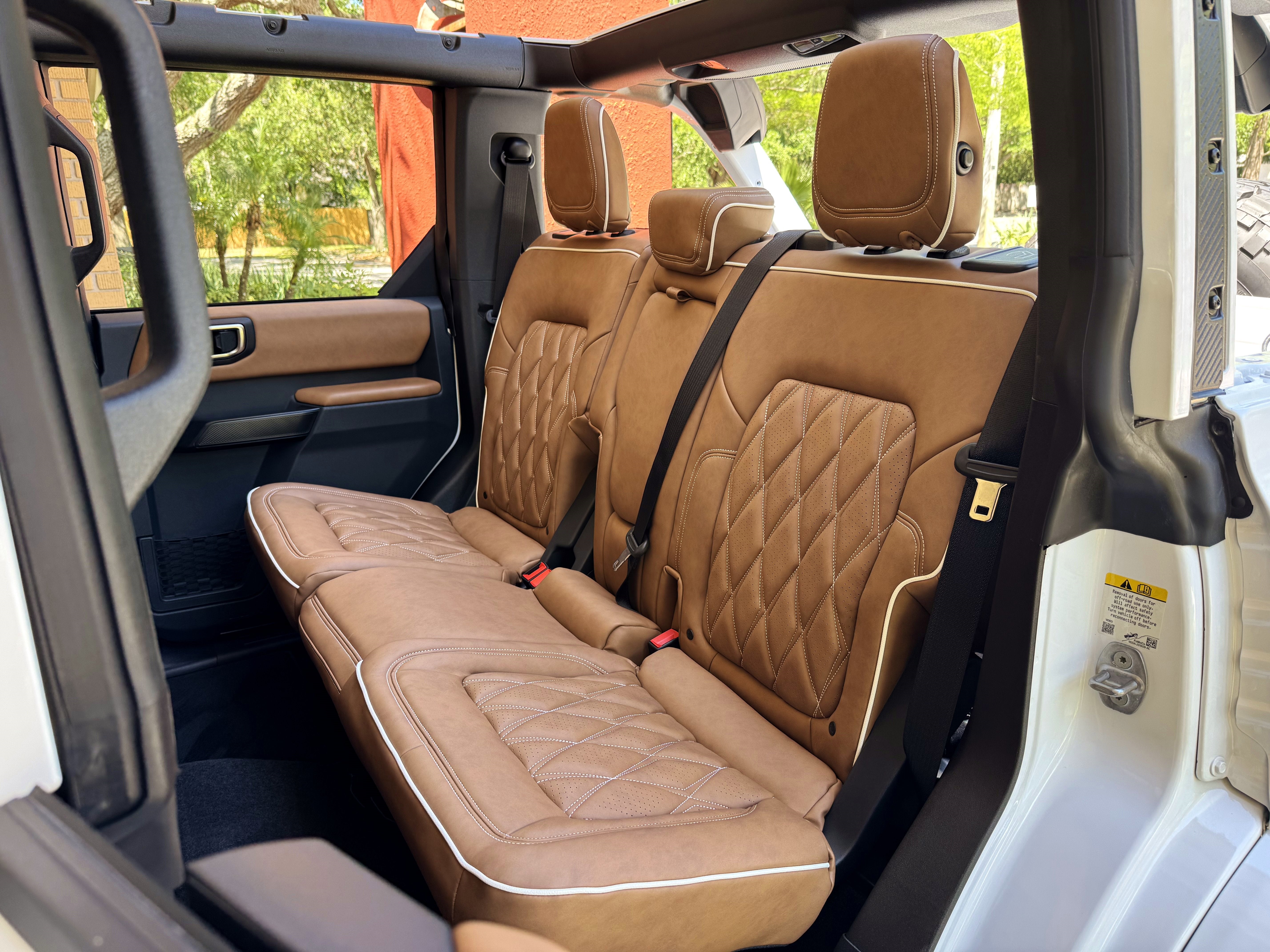 2025 Ford Bronco Outer Banks V6 Luxury Package Hard Top Custom Lifted