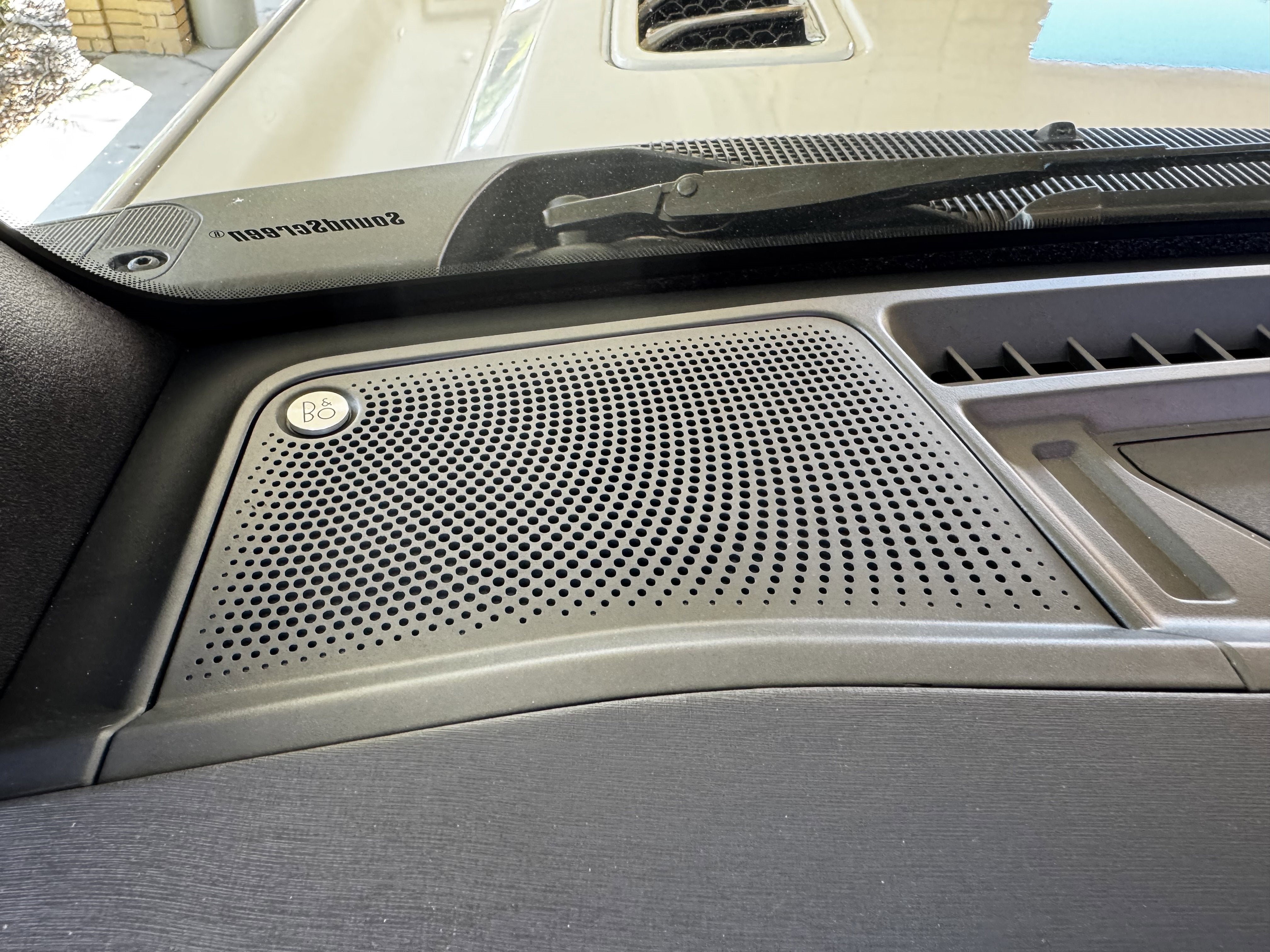 2025 Ford Bronco Outer Banks V6 Luxury Package Hard Top Custom Lifted