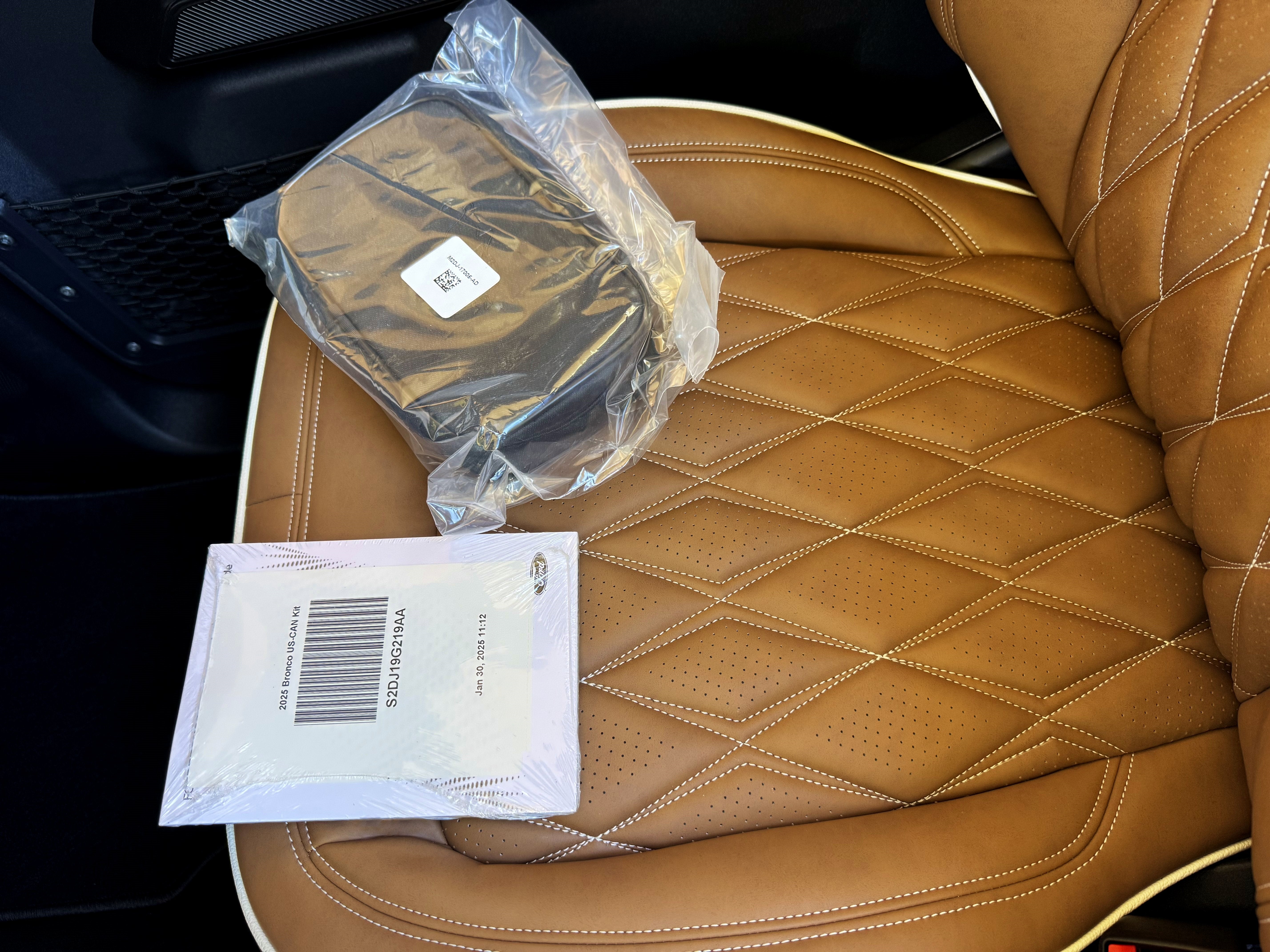 2025 Ford Bronco Outer Banks V6 Luxury Package Hard Top Custom Lifted