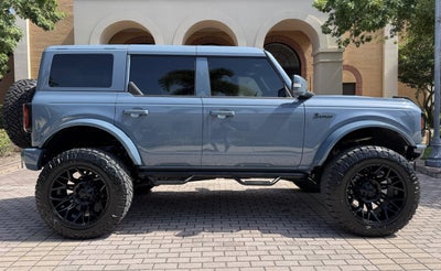 2025 Ford Bronco Outer Banks V6 Luxury Package Hard Top Custom Lifted