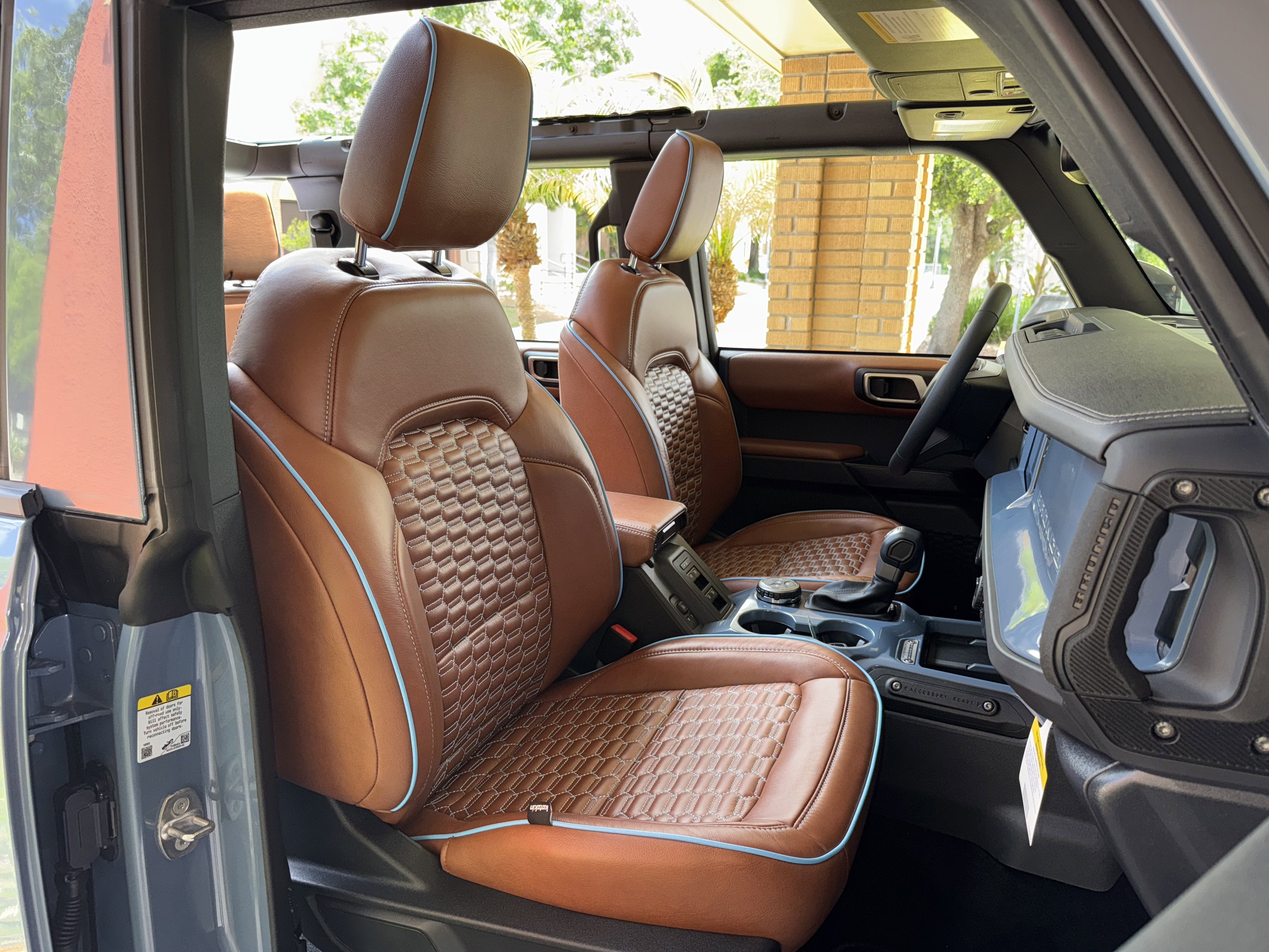 2025 Ford Bronco Outer Banks V6 Luxury Package Hard Top Custom Lifted