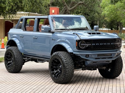 2025 Ford Bronco Outer Banks V6 Luxury Package Hard Top Custom Lifted