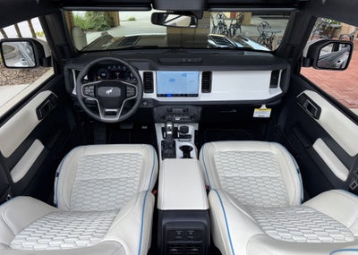 2025 Ford Bronco Outer Banks V6 Luxury Package Retro Hard Top Custom Lifted Vintage