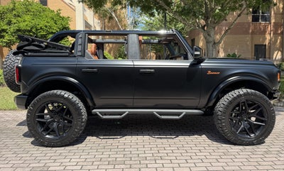2025 Ford Bronco Outer Banks V6 Luxury Package Custom Lifted Matte Black