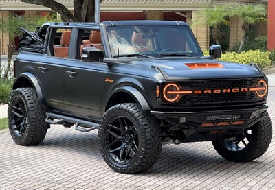 2025 Ford Bronco Outer Banks V6 Luxury Package Custom Lifted Matte Black