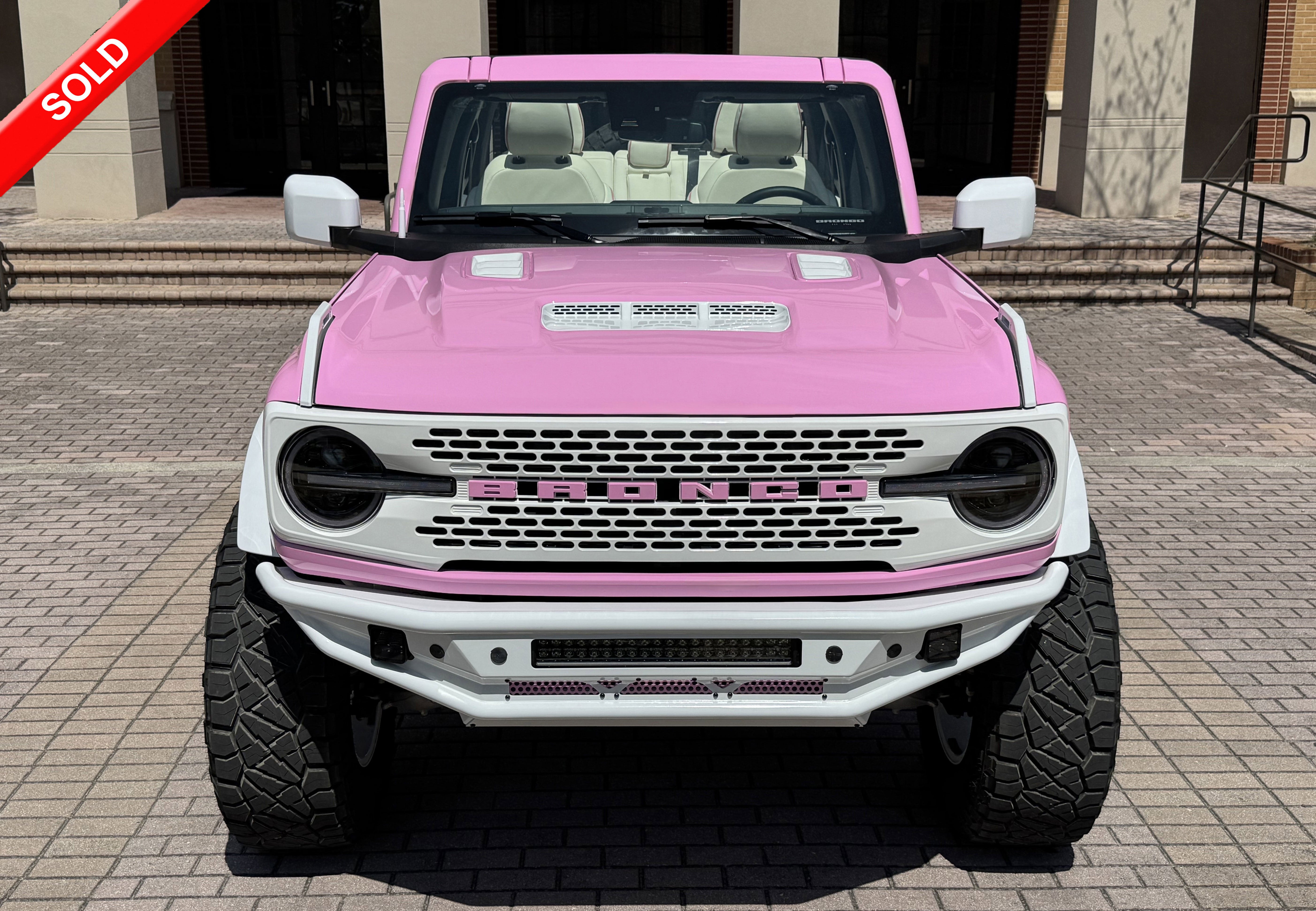 2025 Ford Bronco Pink Outer Banks V6 Hard Top Custom Lifted