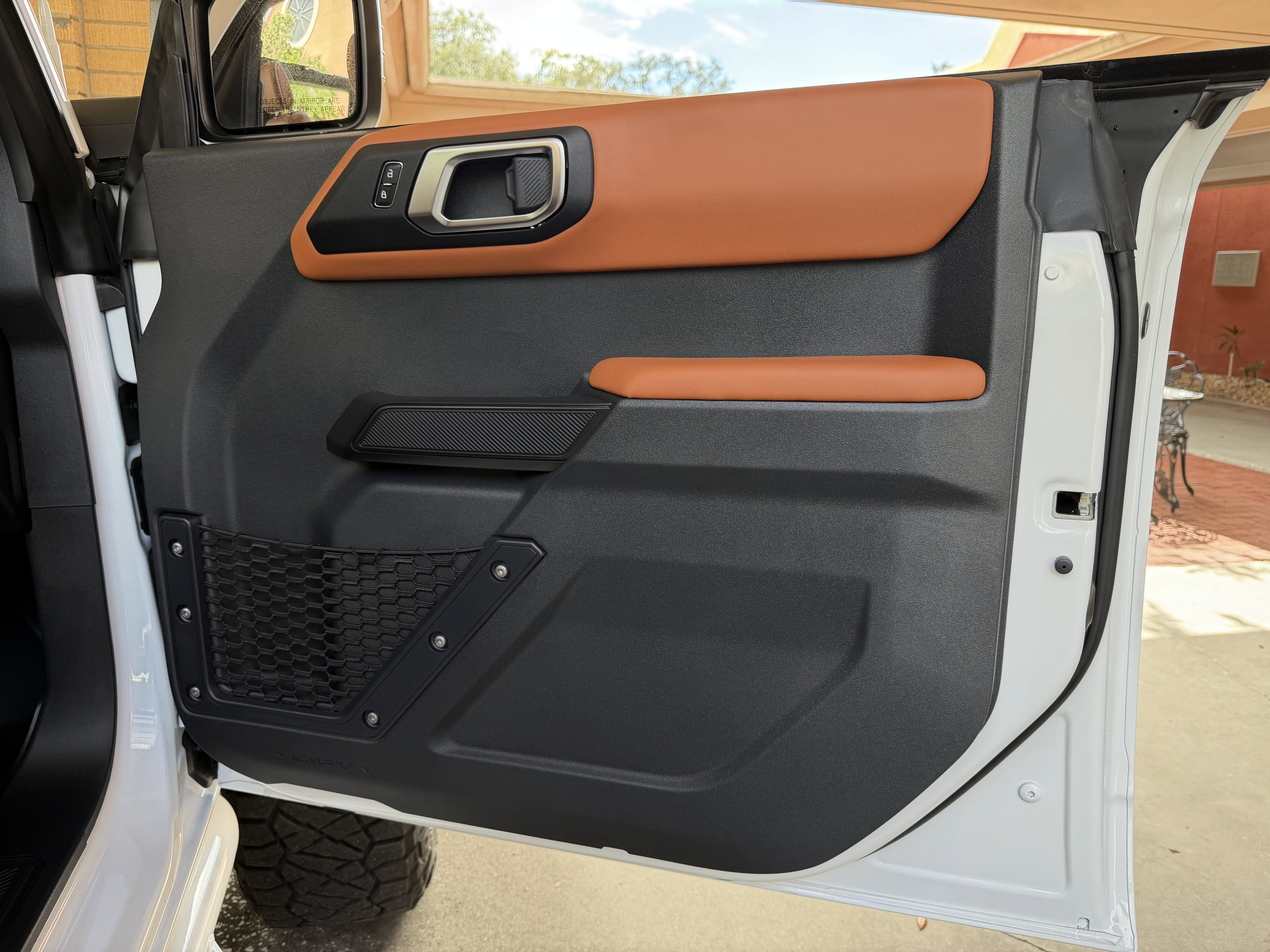 2025 Ford Bronco Outer Banks V6 Hard Top Custom Lifted