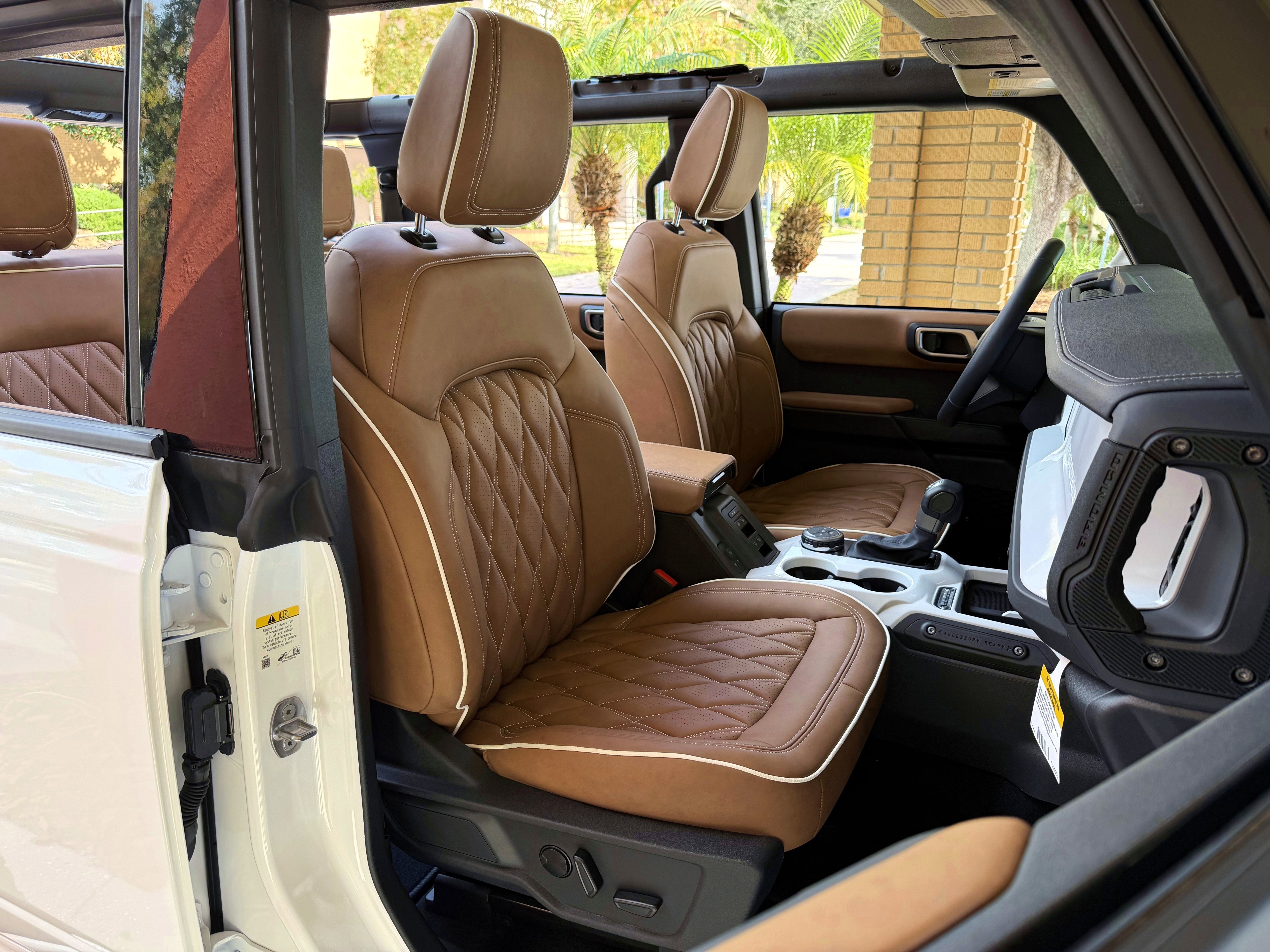 2025 Ford Bronco Outer Banks V6 Black Appearance Package Luxury Package Custom Lifted Hard Top