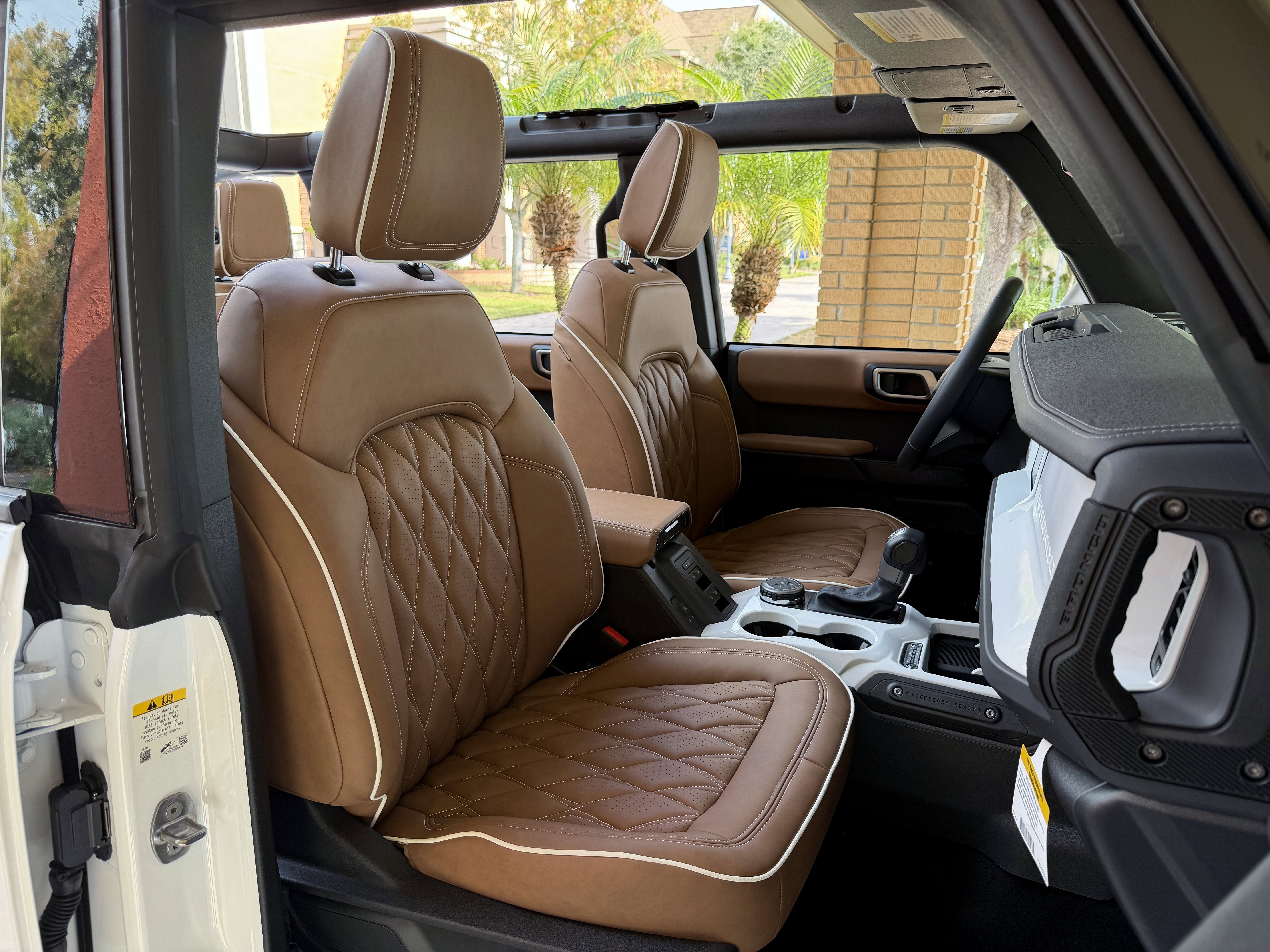 2025 Ford Bronco Outer Banks V6 Black Appearance Package Luxury Package Custom Lifted Hard Top