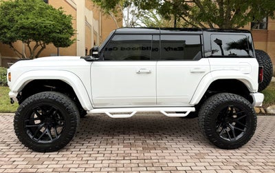 2025 Ford Bronco Outer Banks V6 Black Appearance Package Luxury Package Custom Lifted Hard Top