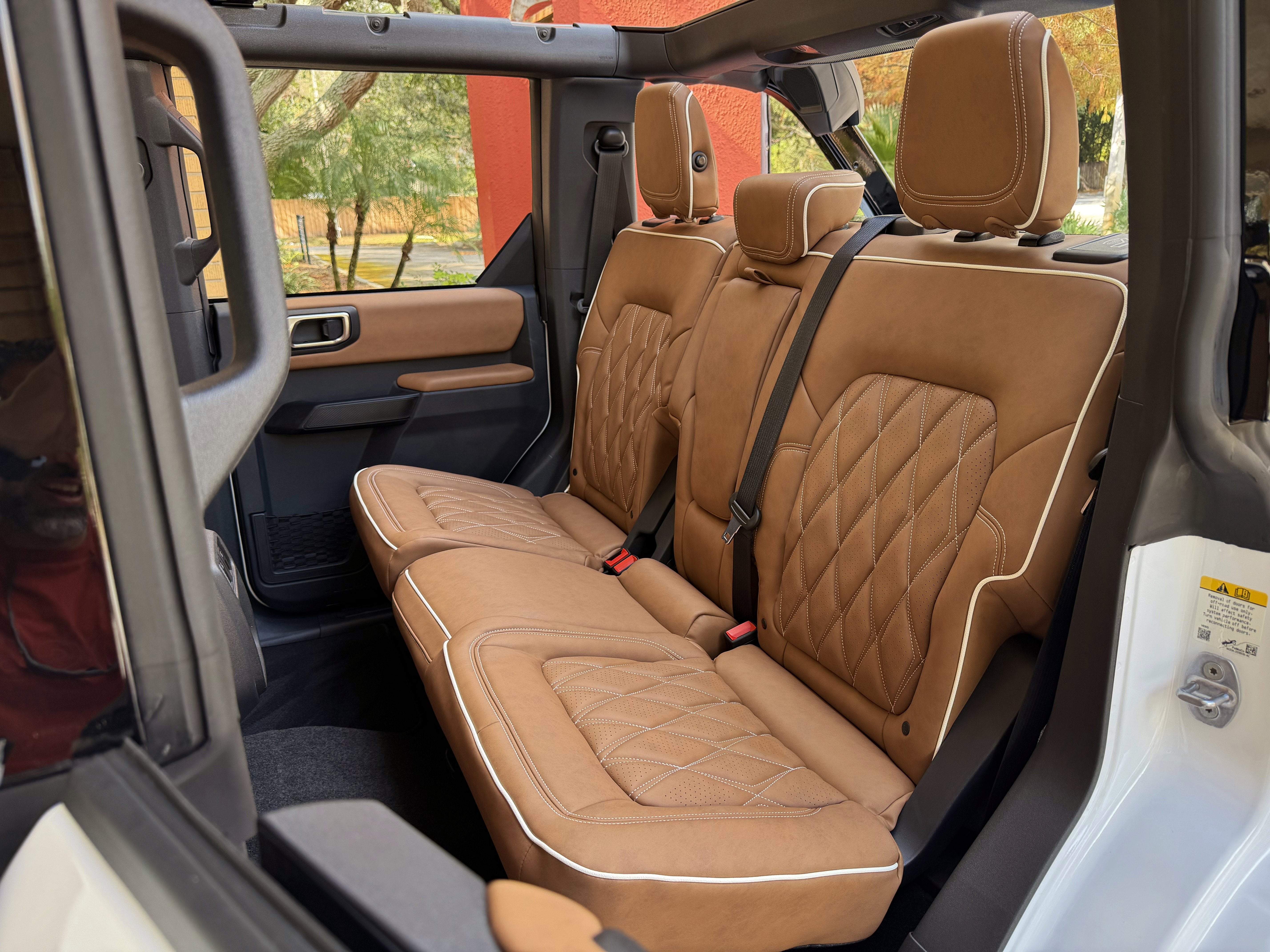 2025 Ford Bronco Outer Banks V6 Black Appearance Package Luxury Package Custom Lifted Hard Top