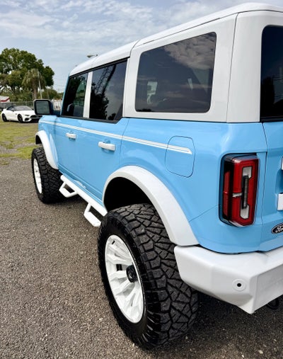 2026 Ford Bronco V6 Vintage Wind Blue Retro Outer Banks Custom Lifted