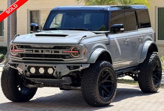 2026 Ford Bronco V6 Outer Banks Black Appearance Package