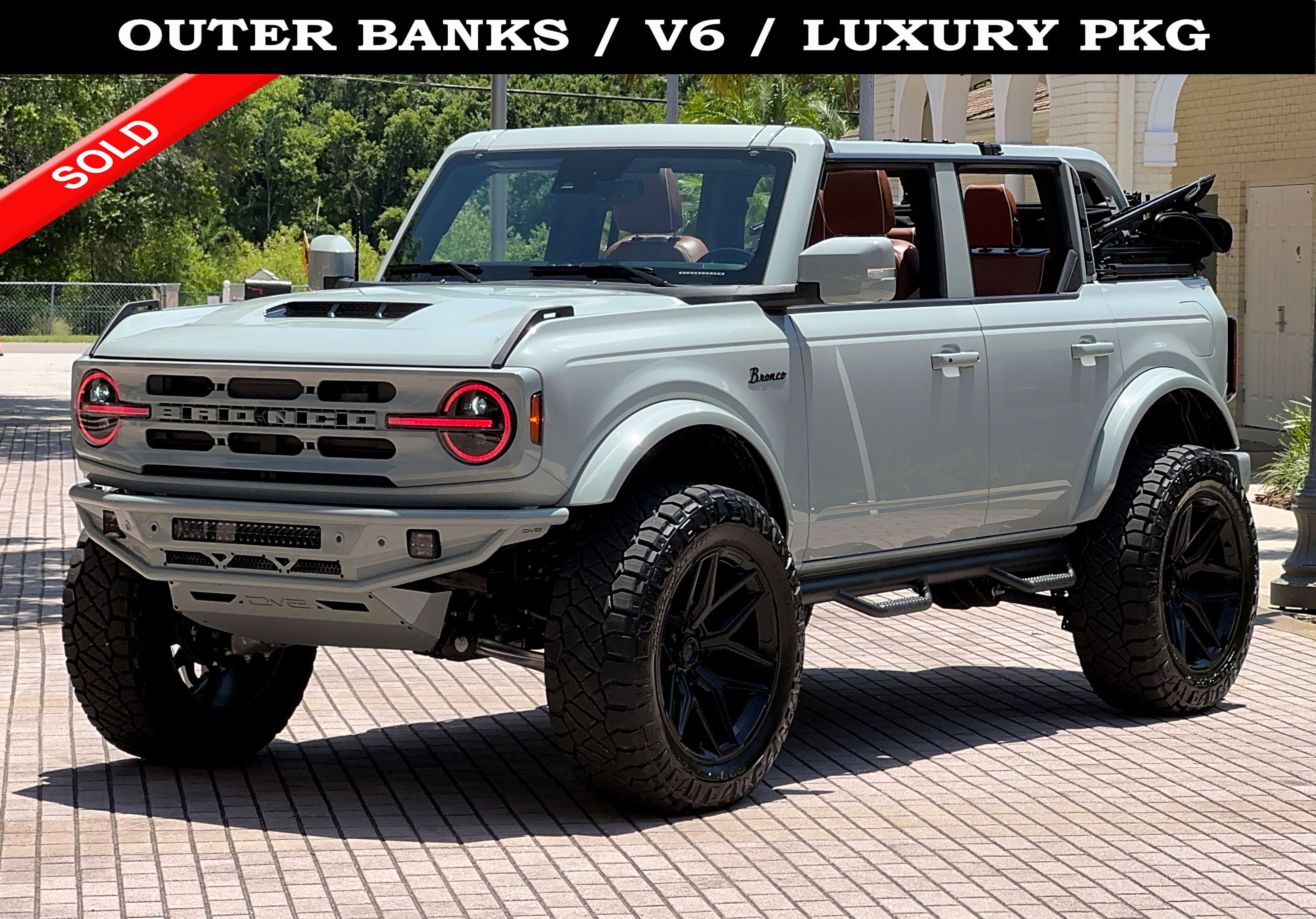 2024 Ford Bronco Outer Banks V6 Luxury Package Custom Lifted