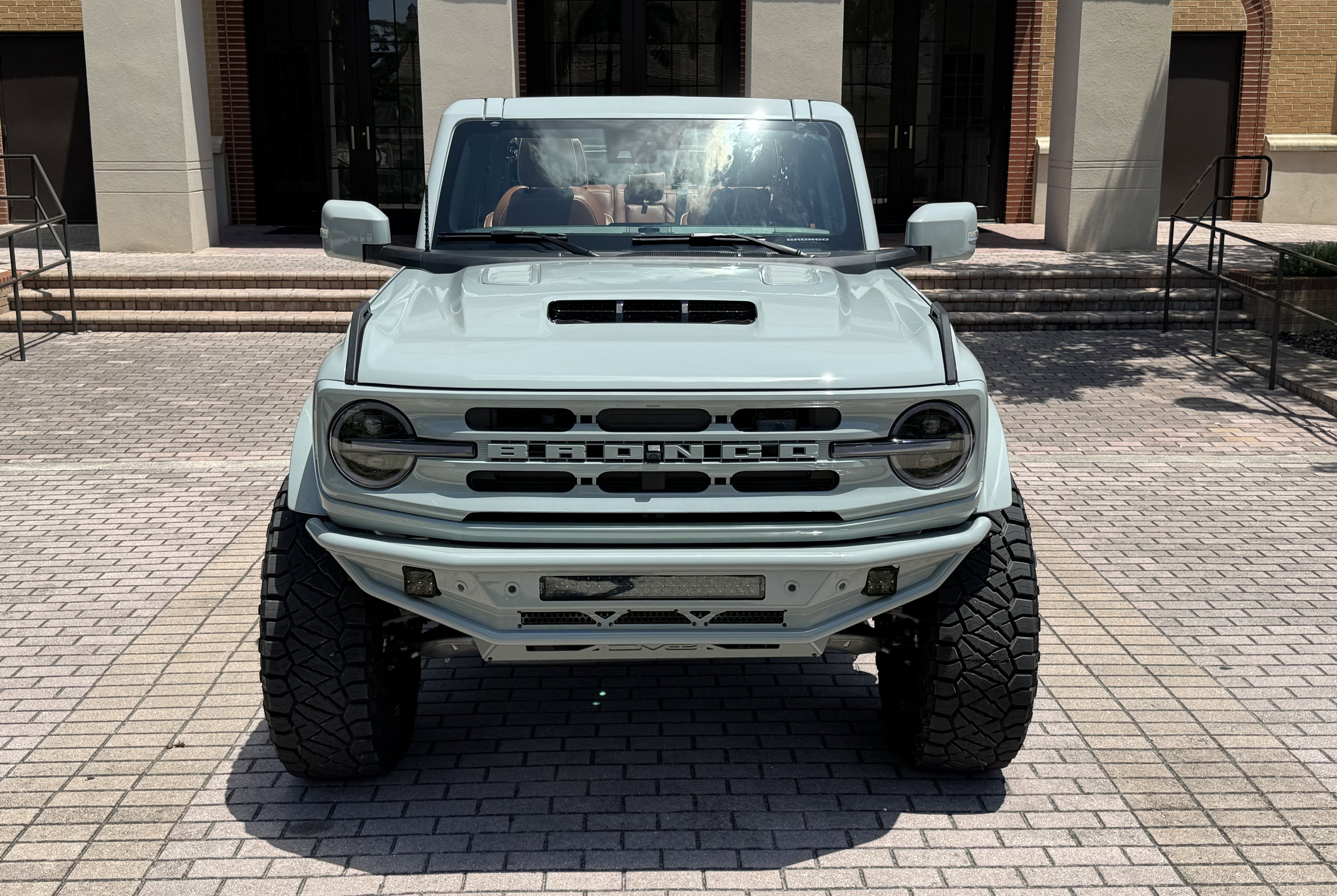 2024 Ford Bronco Outer Banks V6 Luxury Package Custom Lifted