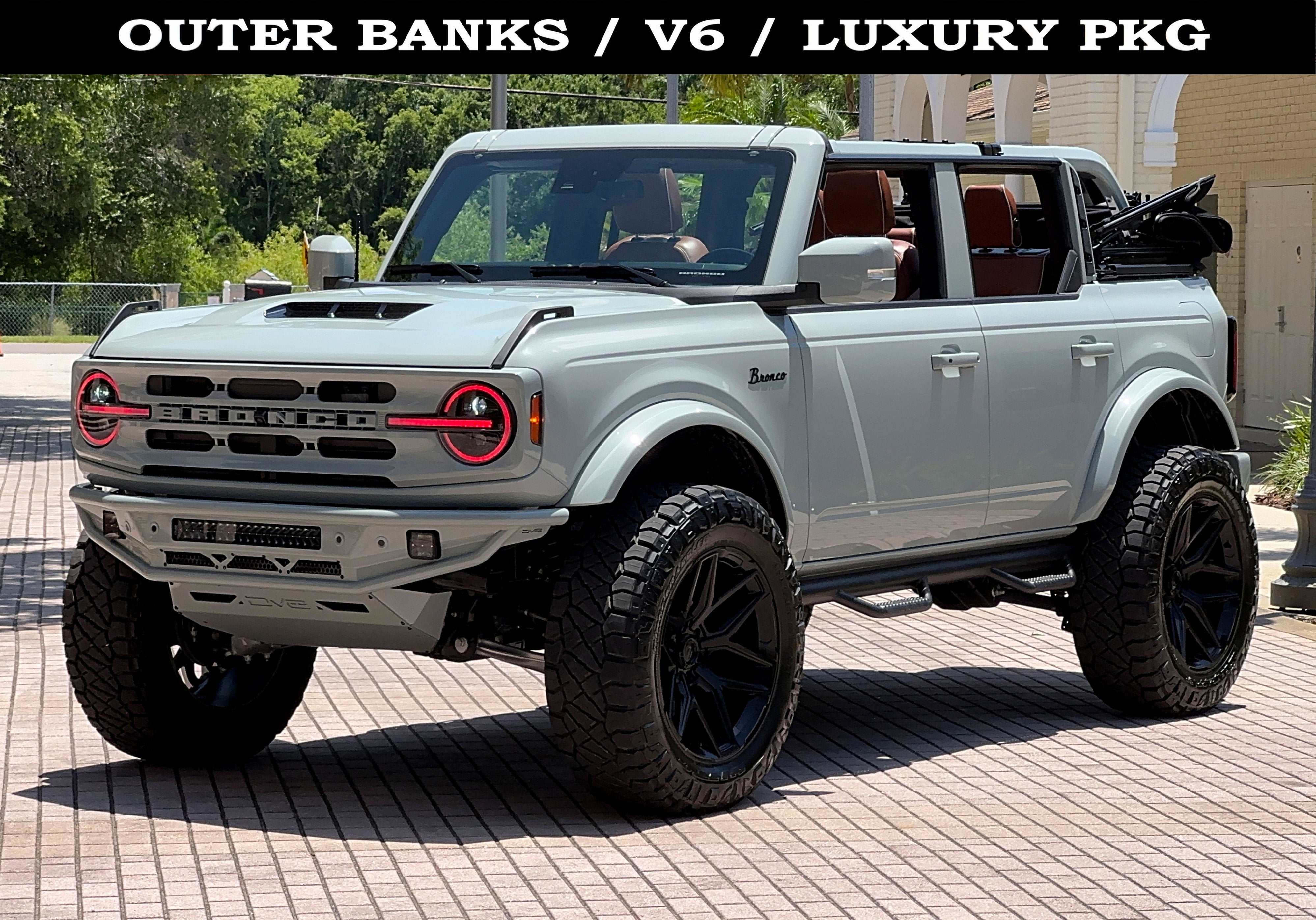 2024 Ford Bronco Outer Banks V6 Luxury Package Custom Lifted