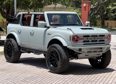 2024 Ford Bronco Outer Banks V6 Luxury Package Custom Lifted