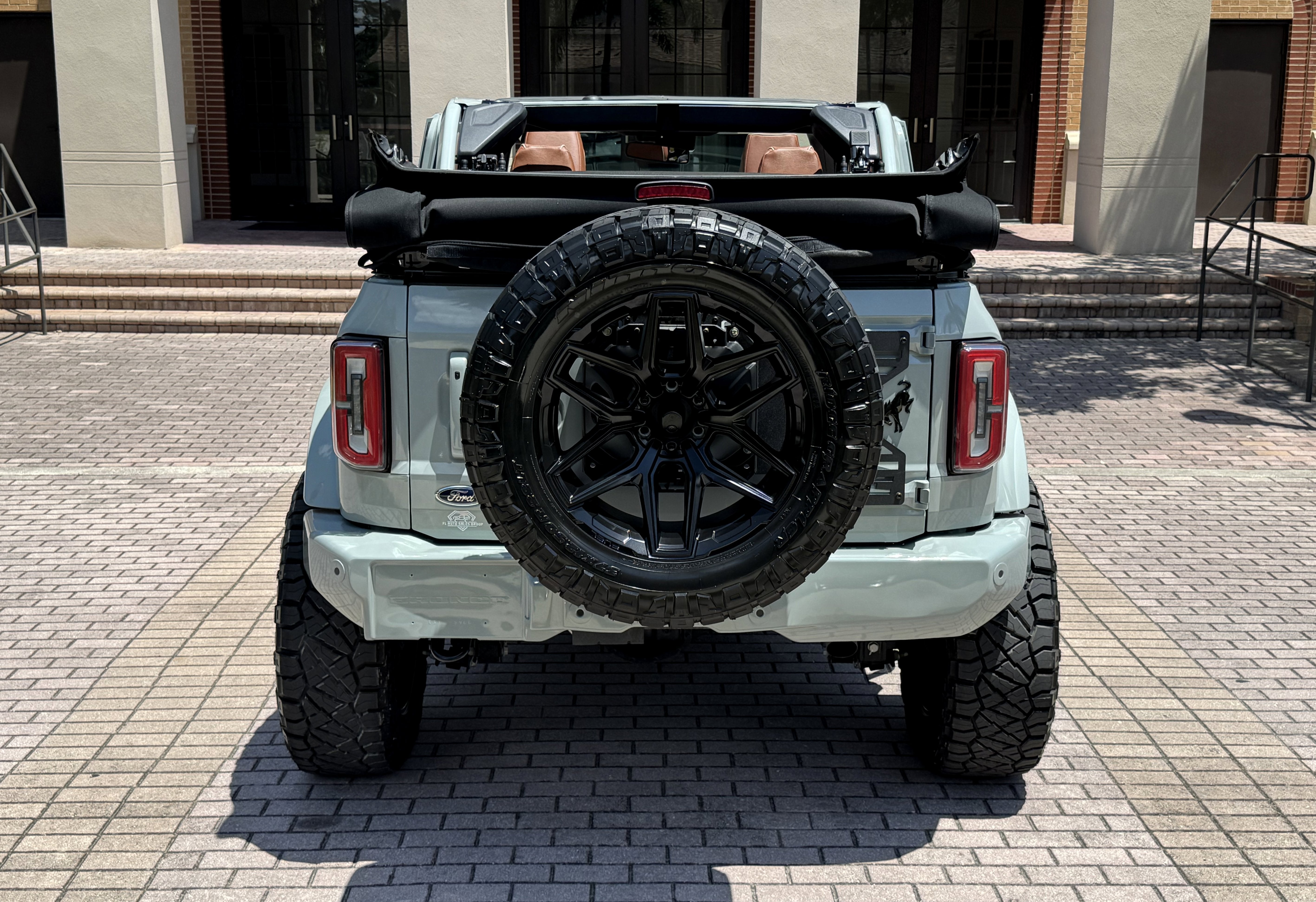 2024 Ford Bronco Outer Banks V6 Luxury Package Custom Lifted